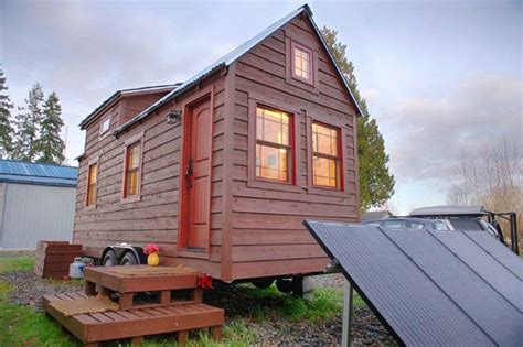 cabin style compact mobile home   tiny house swoon tiny mobile house house design