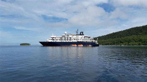 British Cruise Ship Caledonian Sky Crashes Into Raja Ampat