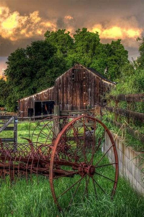 beautiful classic  rustic  barns inspirations    barns