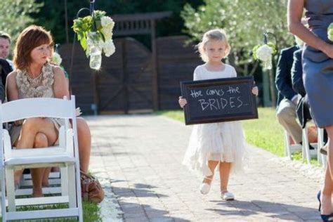 15 Cute Lesbian Wedding Ideas 2022