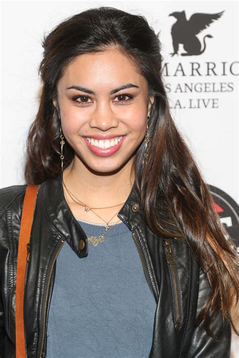 ashley argota kiis fm and alt 98 7 grammy pre party and ting suite