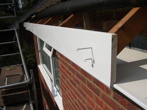 typical cost  replace fascia  soffit boards
