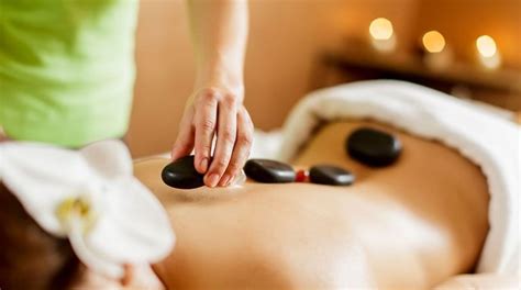 hot stone massage vs swedish which one is right for you