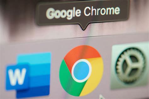 google chrome users    impacted   massive spying campaign report  east