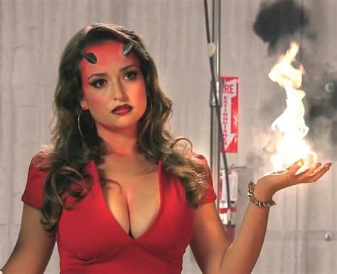 Milana Vayntrub Is Making Us Question How We Service