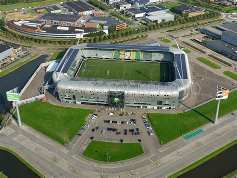 aerial view  cars jeans stadium  hague        home stadium
