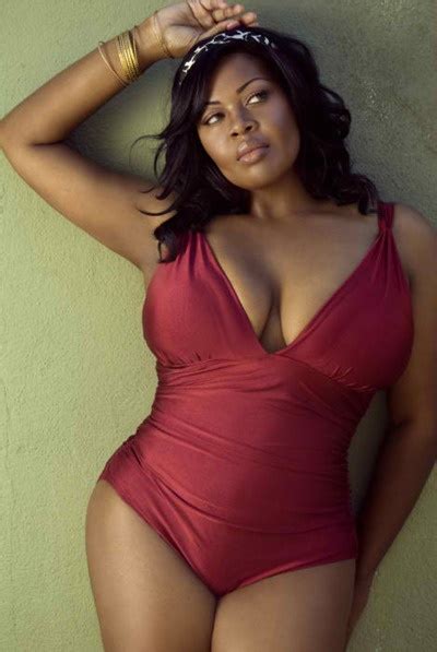 Plus Size Women Hot Photos ~ Hollywood Celebrities Pictures