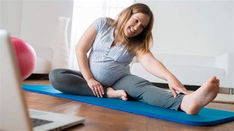 Feeling Achy All Over These Pregnancy Safe Stretches Help Alleviate
