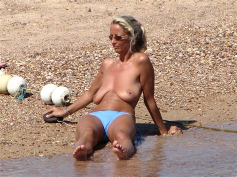 mini series topless hottie 4 in gallery topless blonde saggy beach mature picture 4