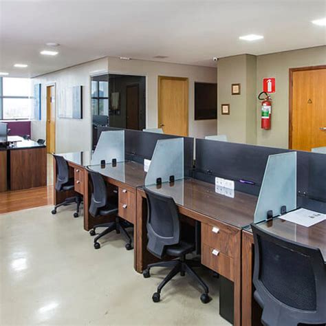 escritorio compartilhado  ambiente profissional  moderno