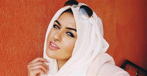 amani al khatahtbeh on being the media s token muslim girl