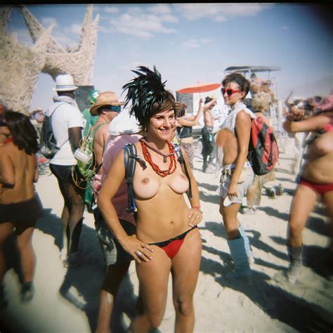 Naked Burning Man16