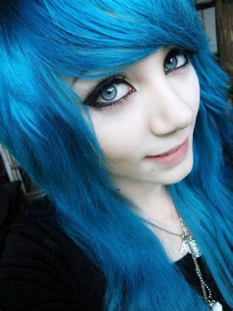 our emo scene queen 3 amber s blue hair ♥ we heart it
