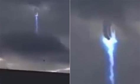 video appears  show  ufo arriving  earth   wormhole daily mail