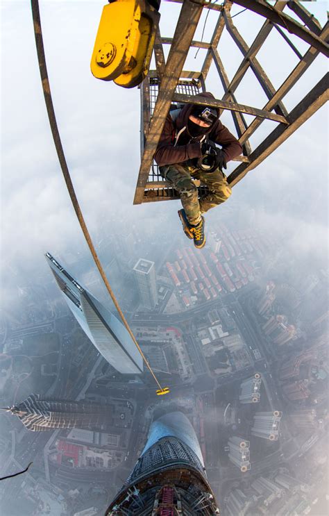 Top Of The World 9 Incredible Pov Climbs And Dizzying Selfies Weburbanist