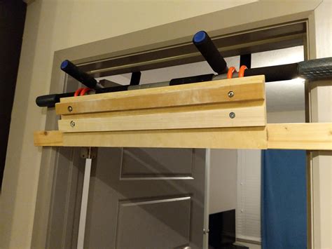 homemade cheap hangboard climbing