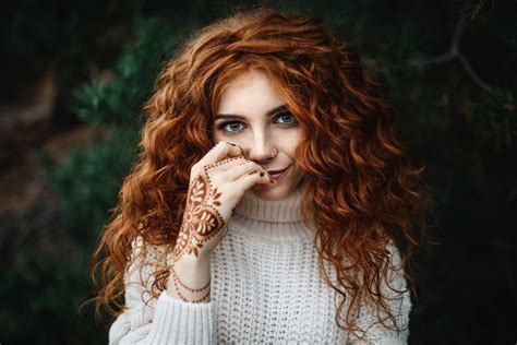 1920x1279 face woman girl smile redhead model brown eyes
