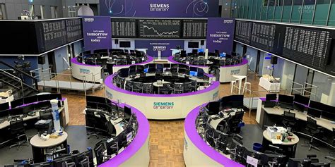 siemens energy   bn stock market giant balancing renewables  fossils recharge