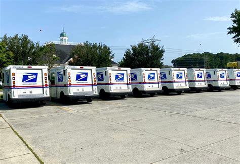 usps  increasing  holiday shipping rates heres