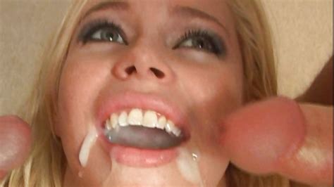 alicia rhodes recieves a double jizz on her mouth 4tube