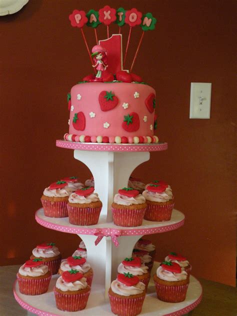 strawberry shortcake st birthday cake cupcakes cakecentralcom