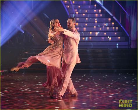 Kaitlyn Bristowe Dances Through Ankle Injury On Dancing With The Stars