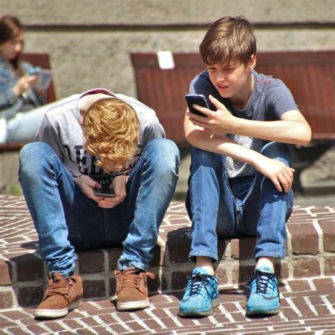 how to help teens cope with cyberbullying psychology today
