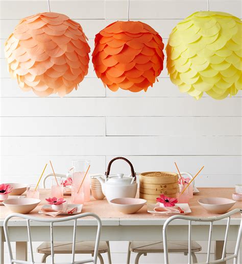 decorating  paper lanterns constructionstyle