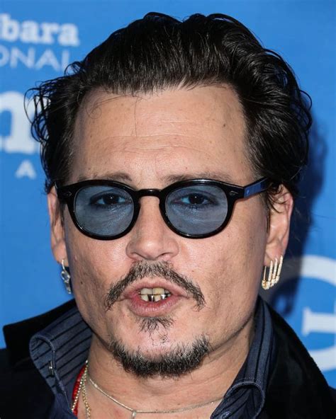 Johnny Depp Now Looks Like That Seedy Uncle You Don T Want