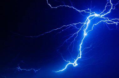 lightning photo blue lightning