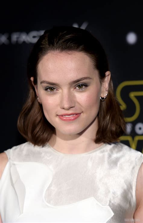 daisy ridley pictures gallery 10 film actresses