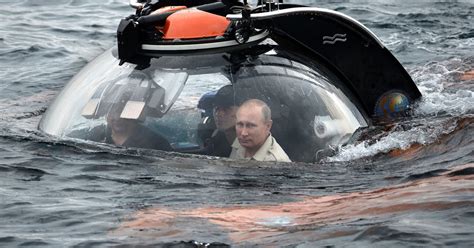 putin goes diving in black sea the new york times