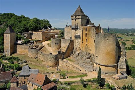 citadel  fortress chateau de castelnaud