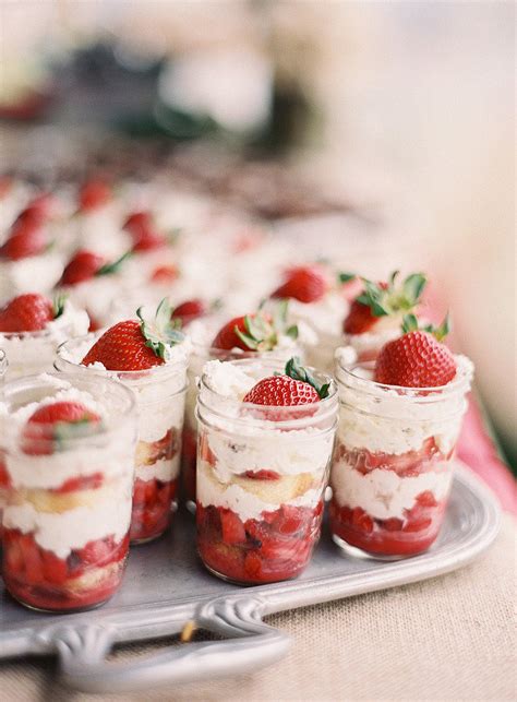 strawberry shortcake jars 15 wedding desserts to try in