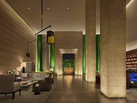 lobby bar edition hotels