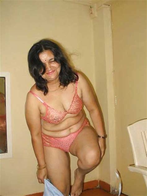 aunty ki hot bra aur panty ke pics antarvasna indian sex photos