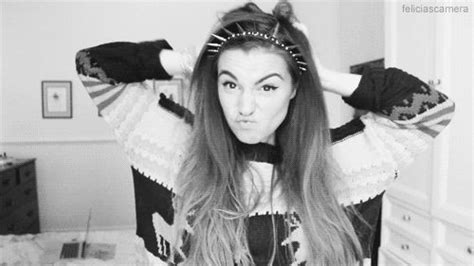 17 best images about pewdiepie and cutiepie marzia on pinterest cute couples youtubers and maya