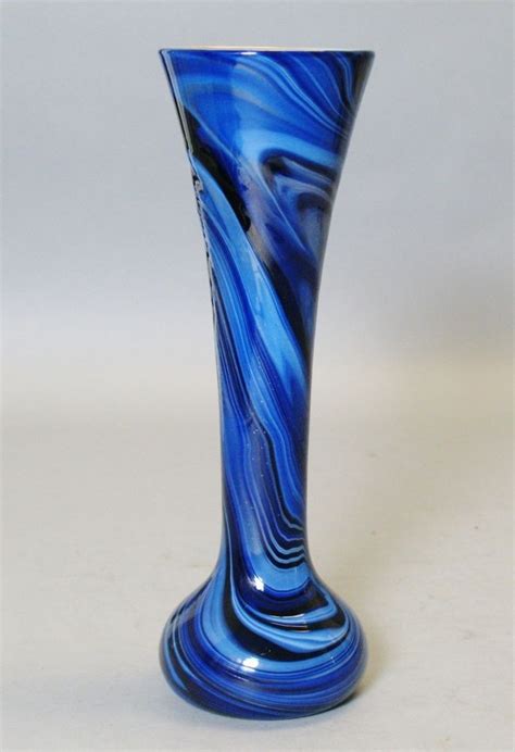 Antique American 10 Art Deco Glass Vase By Imperial C 1925 Blue White