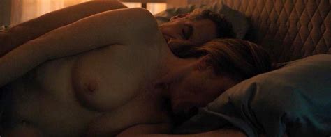 Julianne Moore Nude Sex Scene From Gloria Bell Scandal