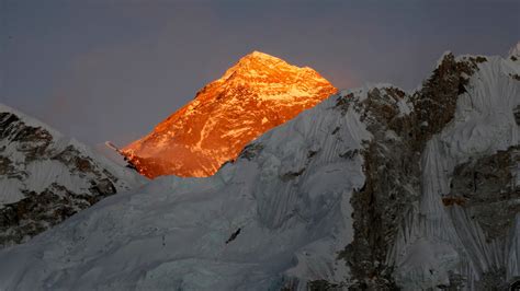 Nepal Man Shatters Record For Scaling World’s Highest Peaks Wane 15