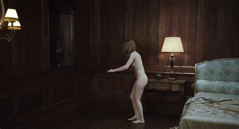 Emily Browning Nude Pics Page 7