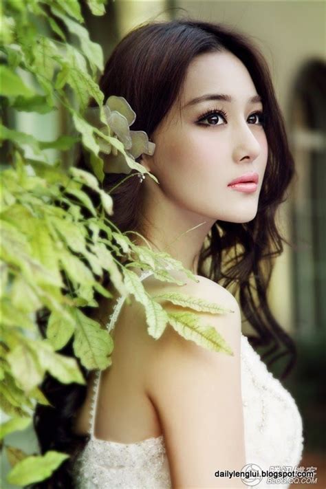 beauty woman zhang xin yu