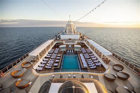 regent  seas unveils  splendor cruises   blog