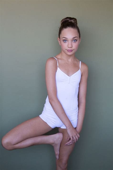 maddie ziegler interview the tiny dancer with 1bn youtube views maddie ziegler tiny dancer