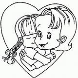 Hug Abrazo Madres Dibujo Colorat Corazón Maman Planse Fise Coloriage Esas Aún sketch template