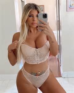 sexy influencer mum who picked up 15m views in two weeks