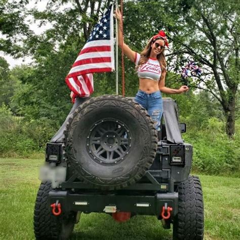 pin on jeep girl
