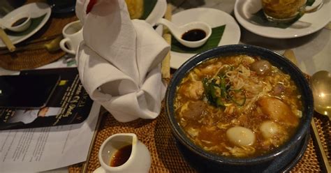 Nikmati Kuliner Lezat Dan Unik Mie Kocok Kangkung Khas Hotel Tugu