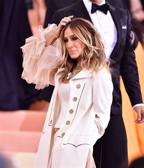 sarah jessica parker is best dressed at the 2016 met gala lainey gossip entertainment update