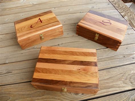 custom  dovetailed box   wood types